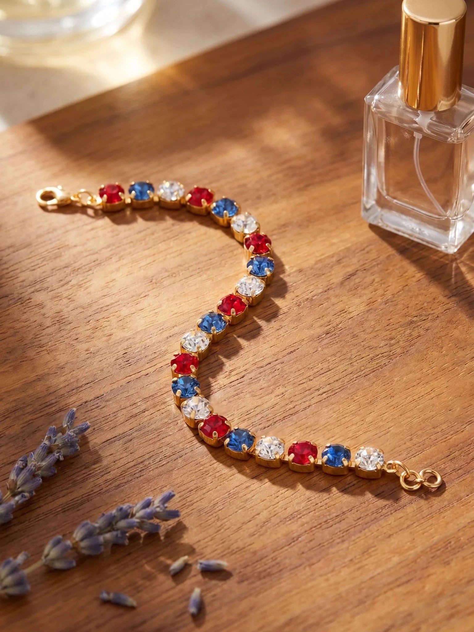 Sorrelli Sienna Tennis Bracelet | Stars & Stripes | Gold - Juli's Wearable Art