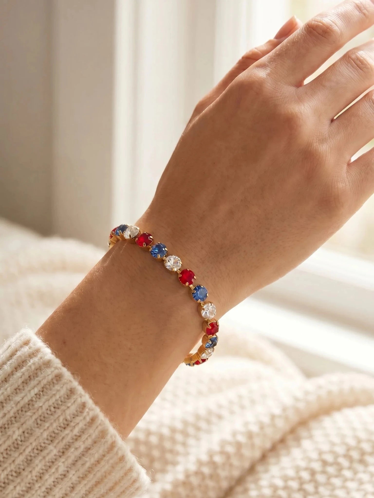 Sorrelli Sienna Tennis Bracelet | Stars & Stripes | Gold - Juli's Wearable Art
