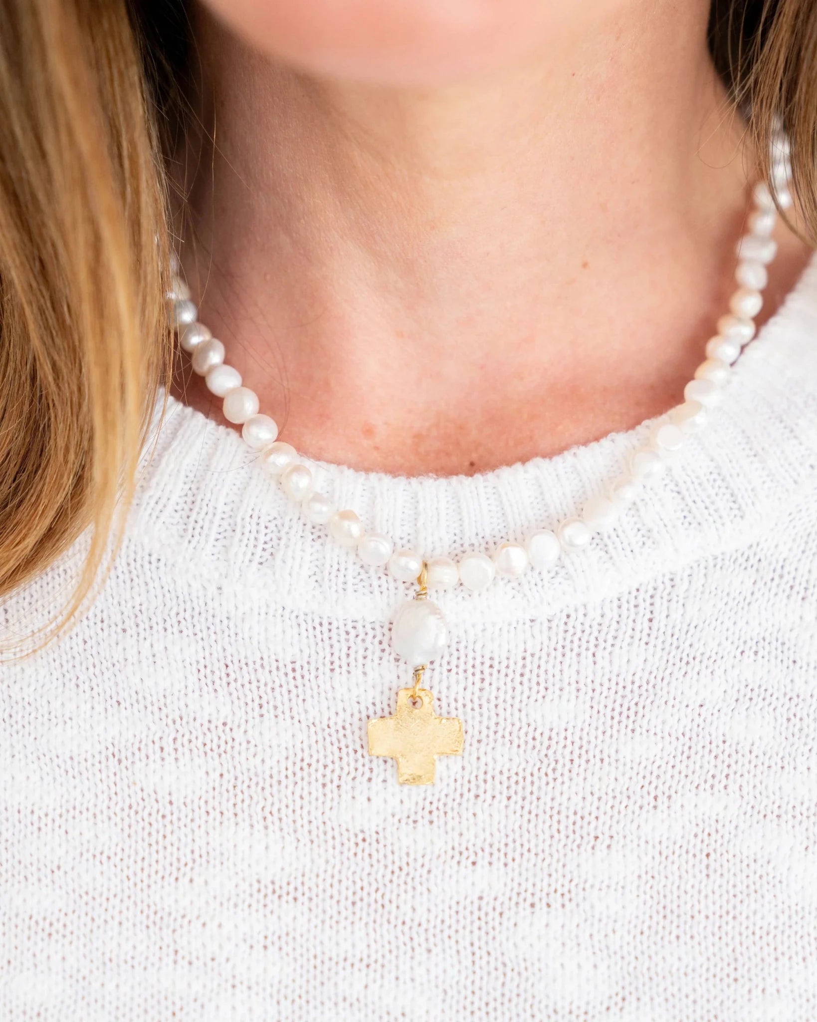 Susan Shaw Coin Pearl Gold Cross Drop Necklace