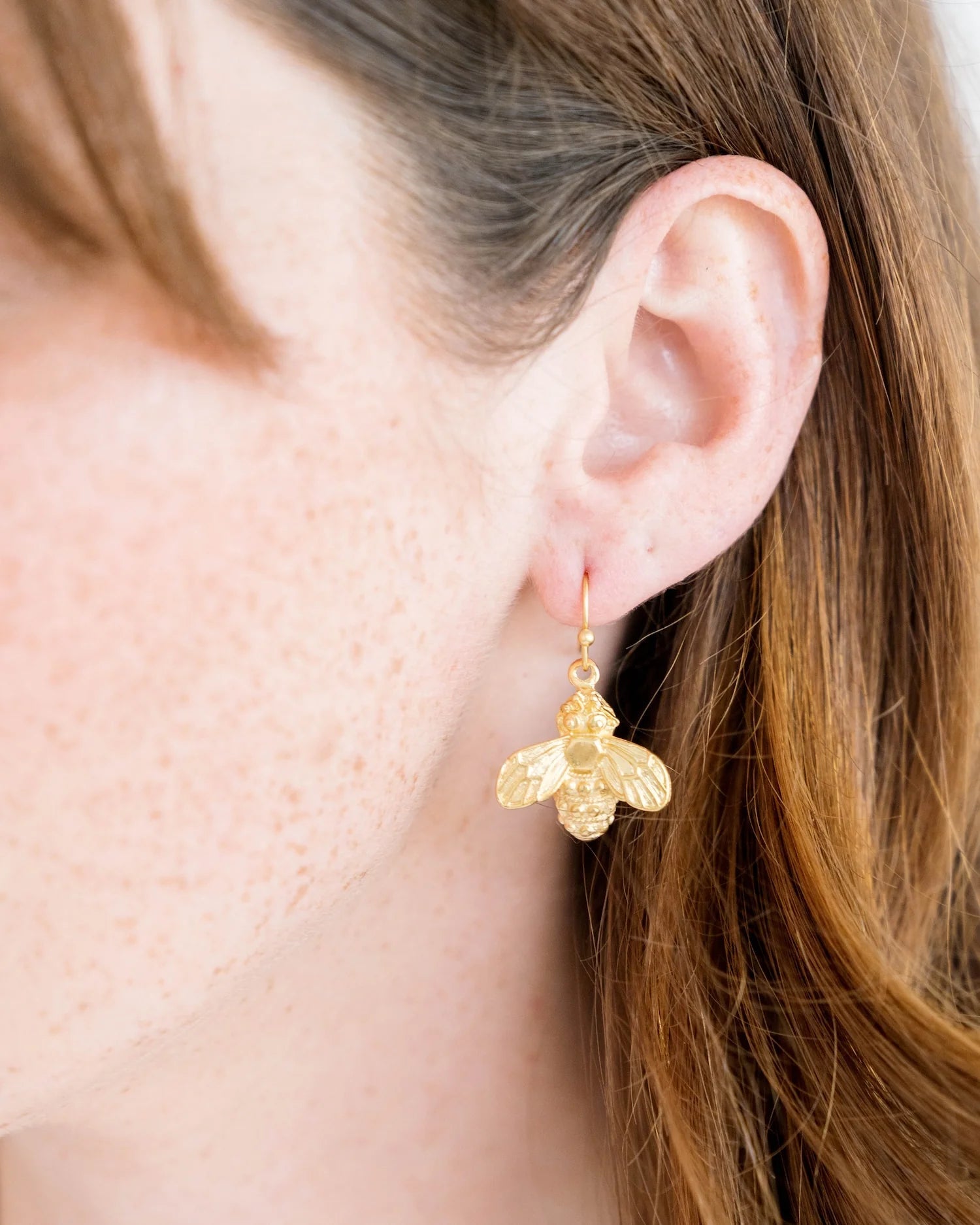 Susan Shaw Honey Bee Drop Earrings | Gold - Juli's Wearable Art