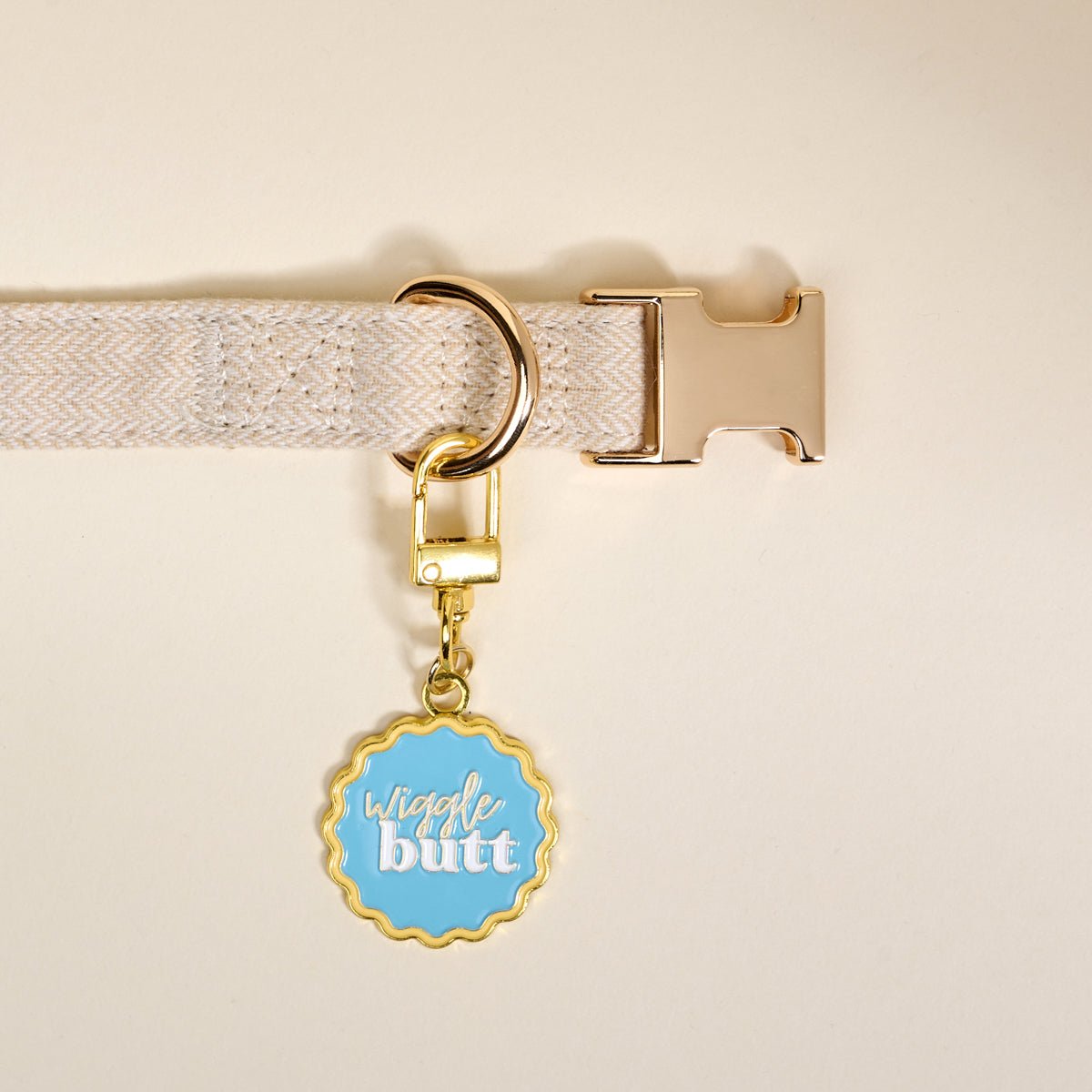 The Darling Effect Pawfect Collar Charm | Wiggle Butt - Juli's Wearable Art