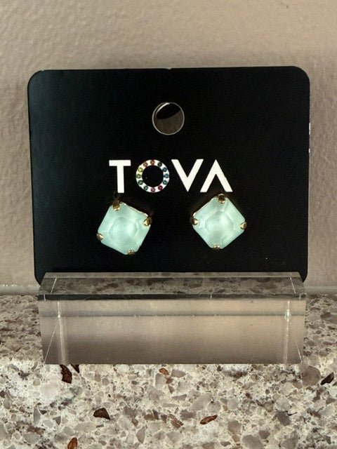 TOVA Nikki Medium Stud Earrings | Ultra Mint