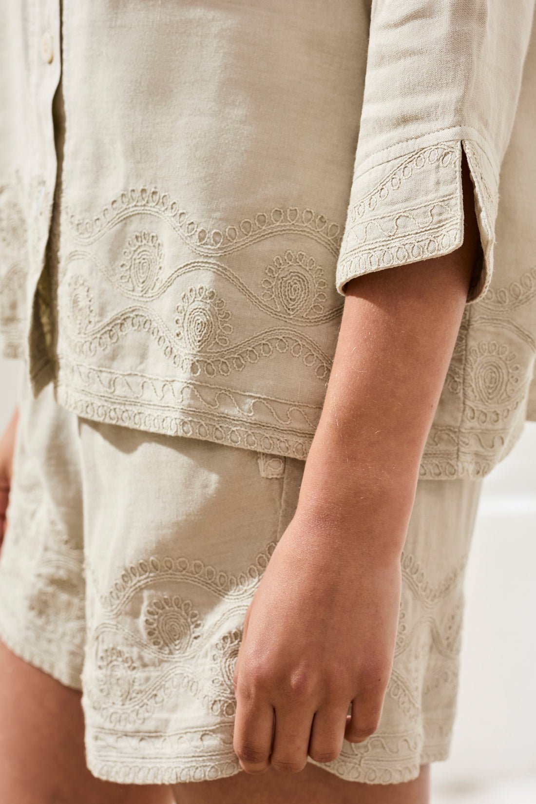 Tribal 3/4 Sleeve Button Front Blouse | Quartz