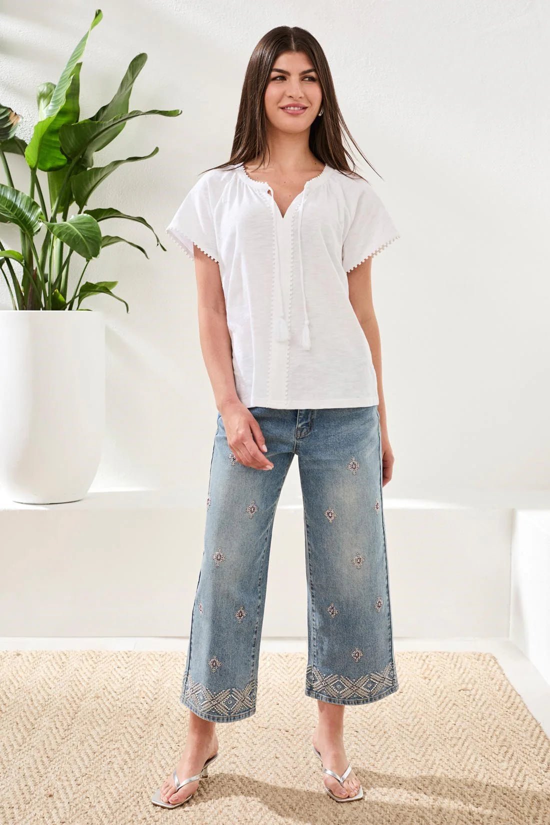 Tribal Cotton Slub Split Neck Tassel Top | White
