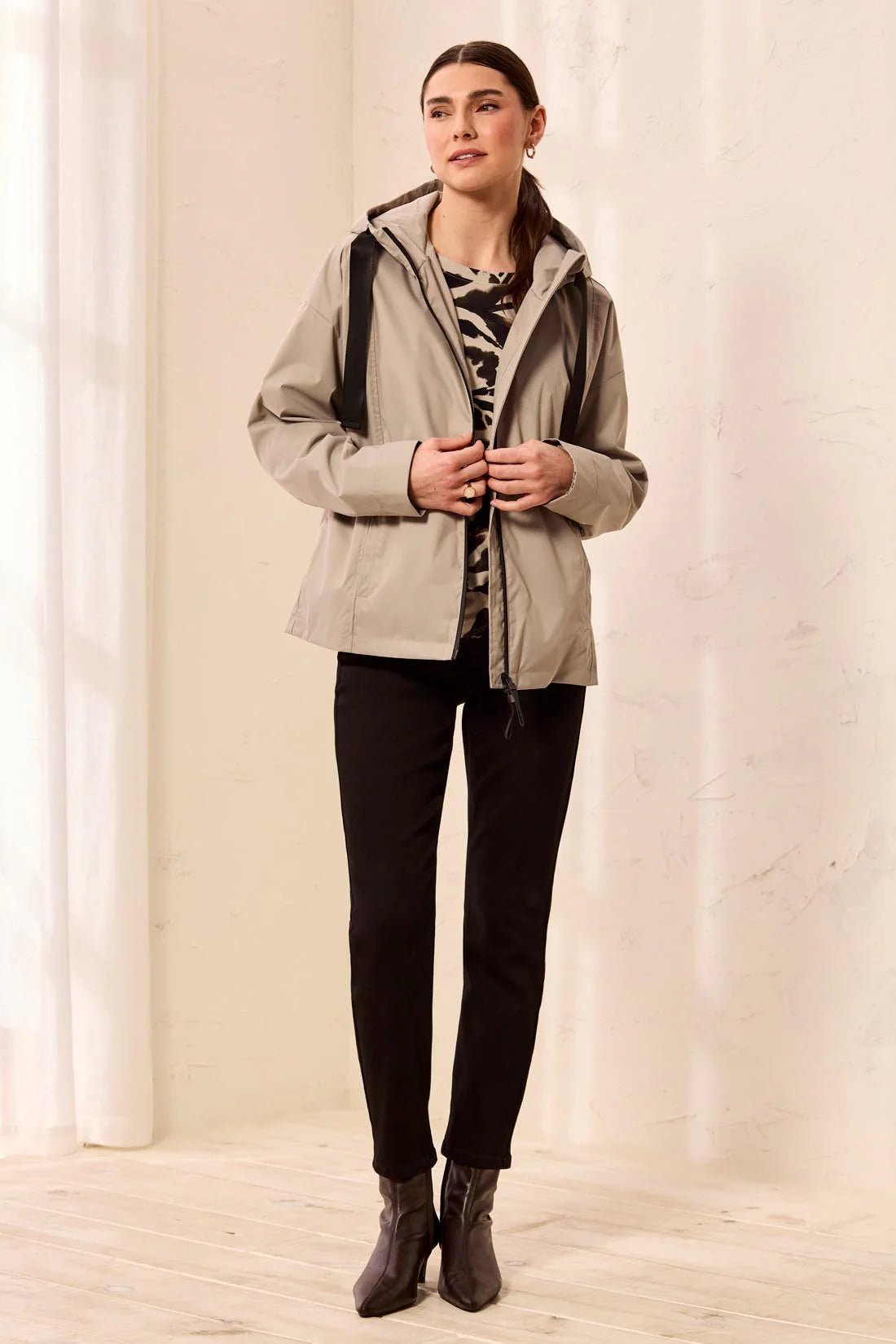 Tribal Hydrochromatic Hooded Zip-Up Rain Jacket