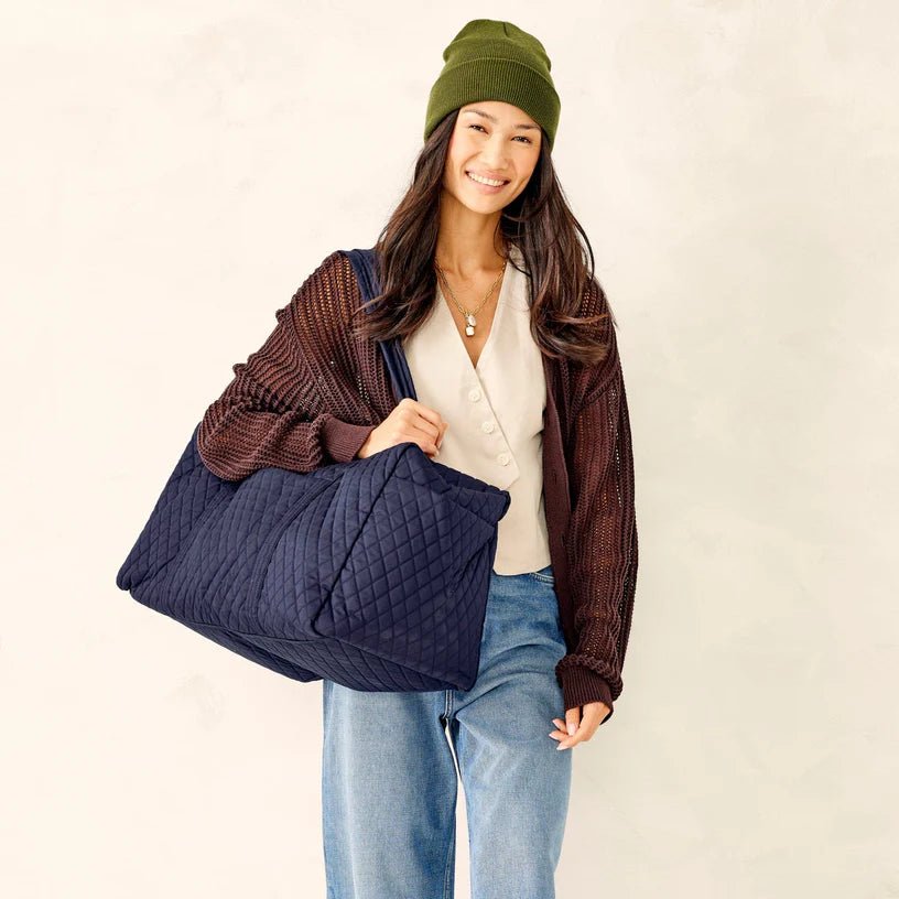 Vera Bradley Large Original Duffel In Cotton Gabardine - Peacoat - Juli's Wearable Art