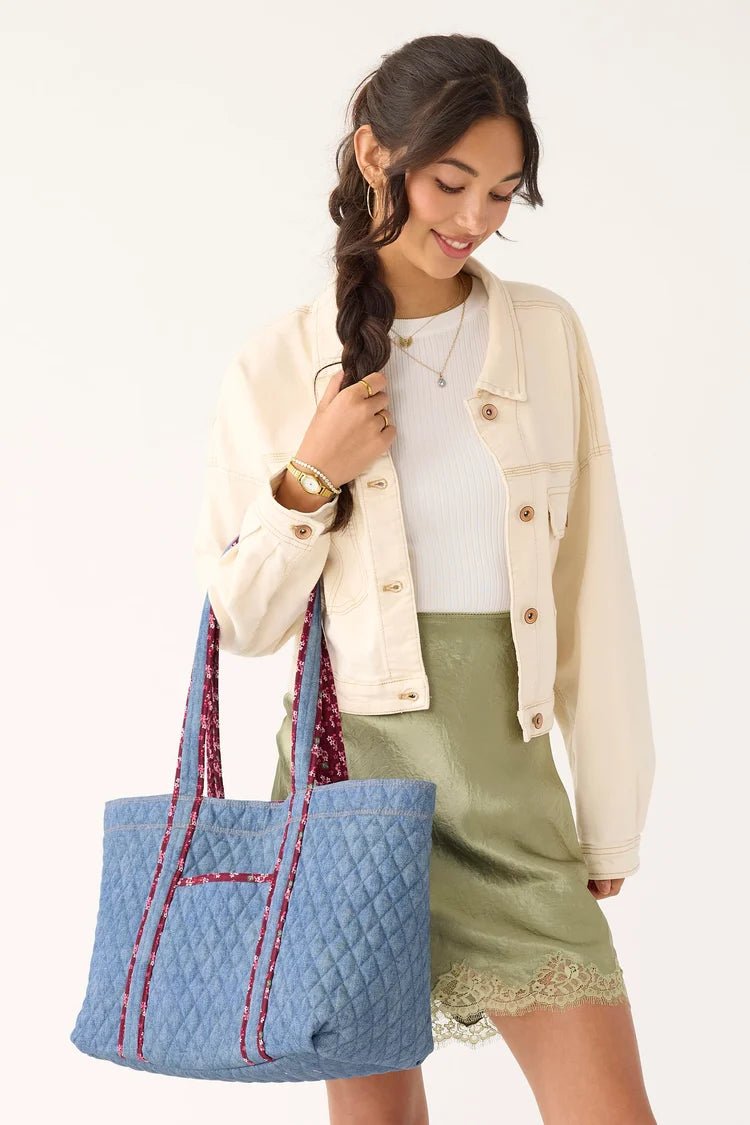 Vera Bradley Reversible | Hathaway Tote in Denim | Riverside Denim