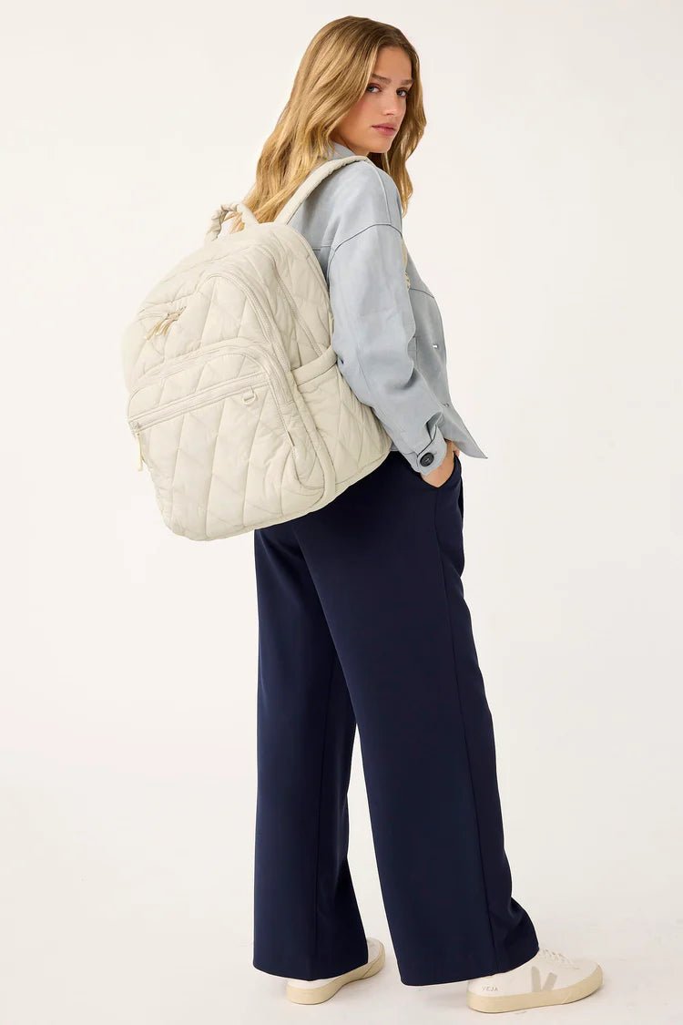 XL Bancroft Backpack | Featherweight | Pumice Stone