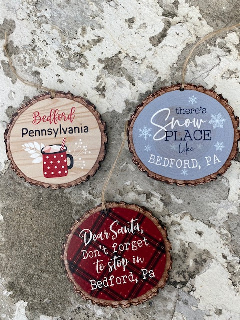 Wooden Round Bedford Ornaments