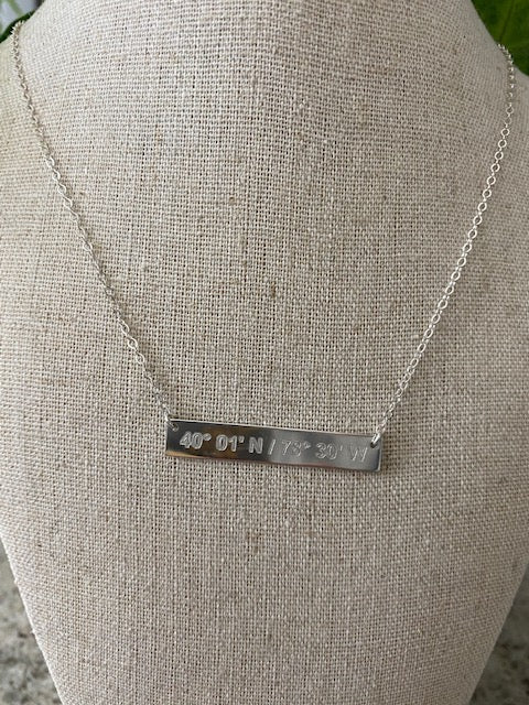 Lat n Lo Bedford Horizontal Necklace